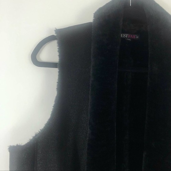 Just Fab Faux Shearling Waterfall Black Vest Sz L - Picture 5 of 12